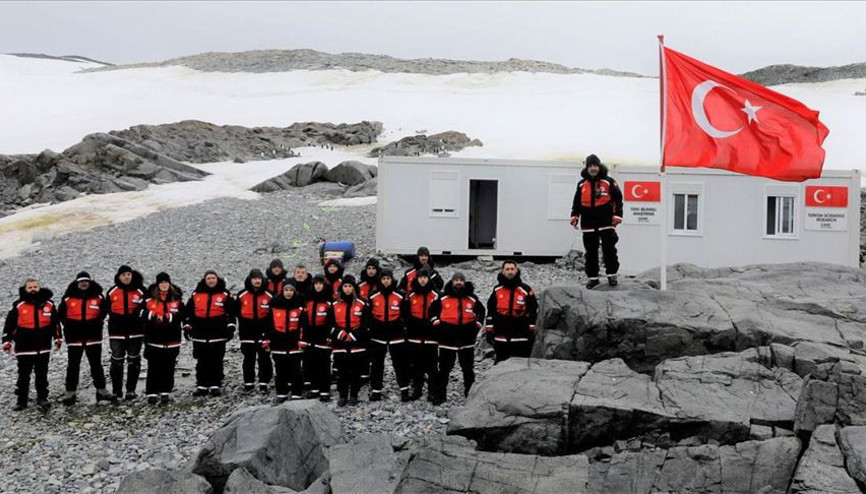 Bakan Kacır: Antarktika’da kalıcı Türk Bilim Üssü kuracağız