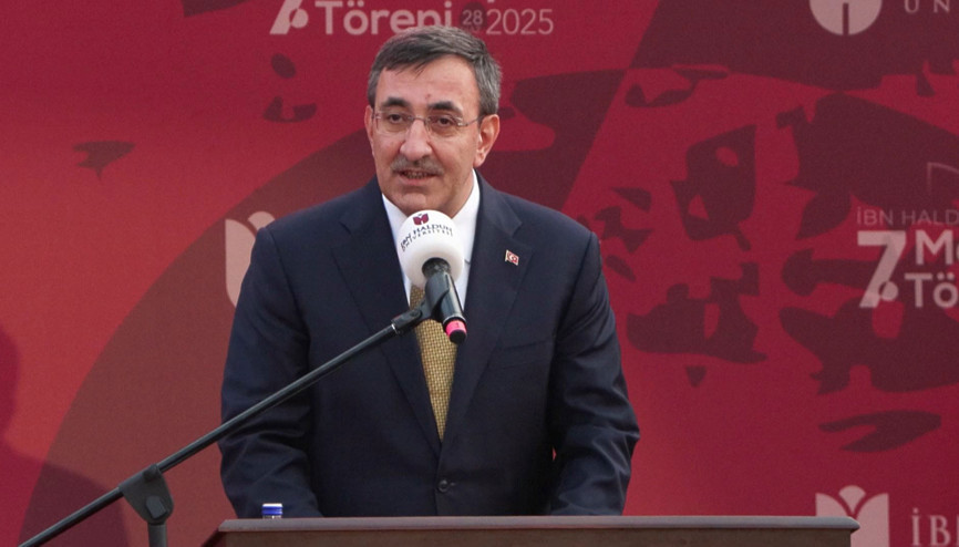 Cumhurbaşkanı Yardımcısı Yılmaz: Çocuklarımıza, gençlerimize fırsat eşitliğini sağlama gayreti içindeyiz Cumhurbaşkanı Yardımcısı Yılmaz: Çocuklarımıza, gençlerimize fırsat eşitliğini sağlama gayreti içindeyiz