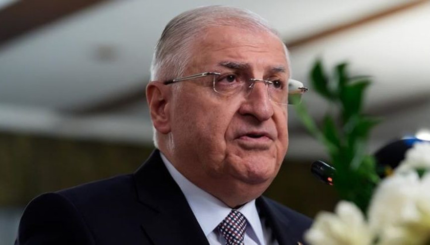 Milli Savunma Bakanı Gülerden kritik temas