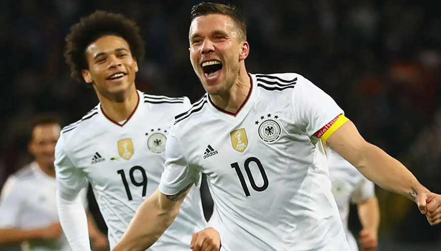 Galatasarayın eski golcüsü Podolski, yeni transfer Sane hakkında konuştu: Parasını evde bırakmaya alışsa iyi olur