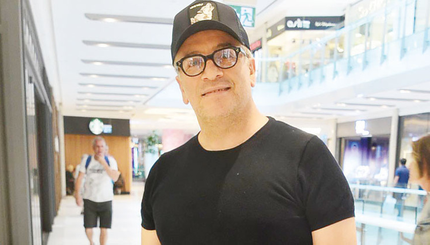 Murat Cemcir: Aşkı bulmak için tüm sahilleri gezeceğim