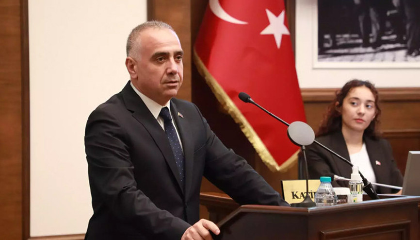 Son dakika... Büyükçekmece Belediye Başkan Vekili Ahmet Şahin gözaltına alındı