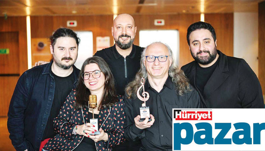 Kurumsalın beyaz yakalı müzisyenleri