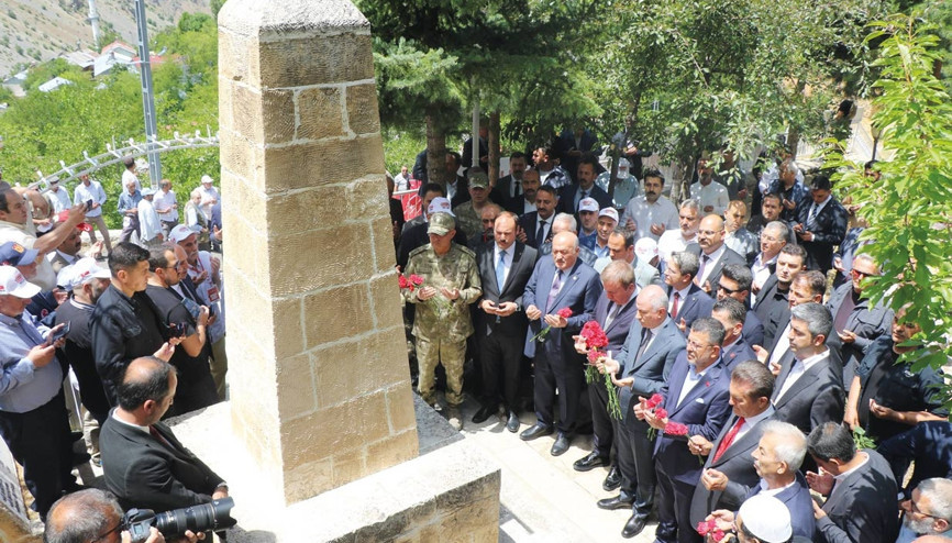 Başbağlar’da 32. yıl anması