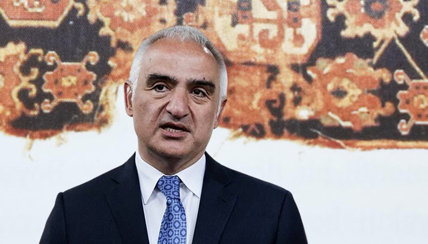 Bakan Ersoy duyurdu 30 yıl sonra İtalya vatandaşı gönüllü olarak Türkiyeye iade etti: Tam 5 asırlık Bakan Ersoy duyurdu 30 yıl sonra İtalya vatandaşı gönüllü olarak Türkiyeye iade etti: Tam 5 asırlık