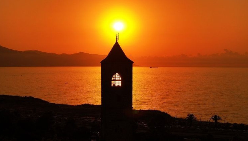 Trabzonda gün batımı hayran bıraktı