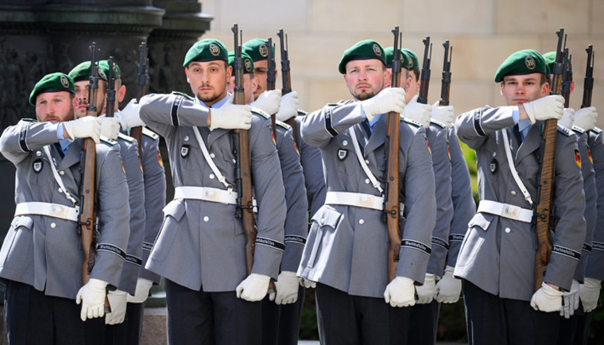 Almanya ordusunun onarımı ciddi bir sorun