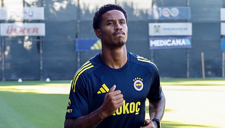 Fenerbahçe, Oosterwoldenin sözleşmesinin uzatıldığını duyurdu