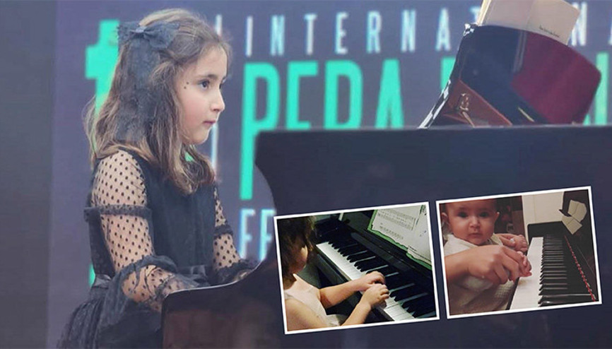 Piyona çalmaya anne kucağında başladı... Minik parmakların büyük başarısı