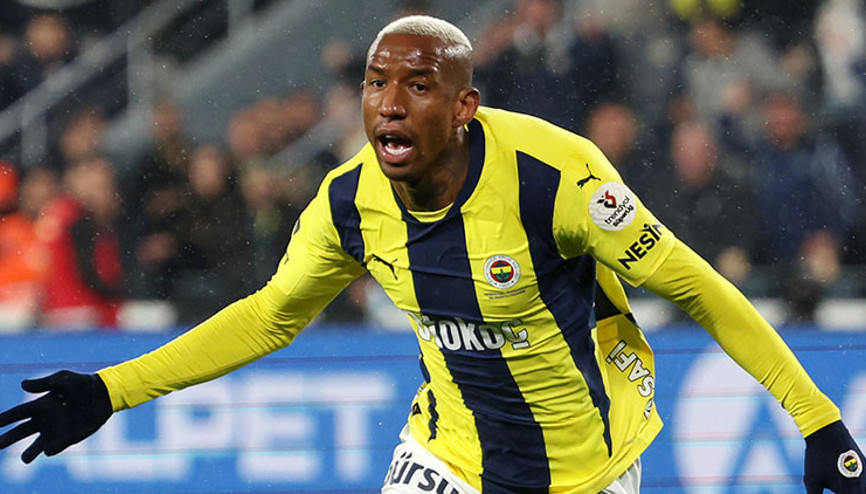 Corinthians, Fenerbahçeli Taliscayı transfer etmek istiyor Tarih verdiler