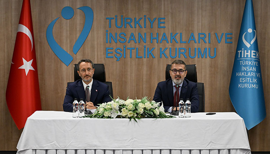 TİHEK Başkanı Fahrettin Altun, görevi Muharrem Kılıçtan devraldı