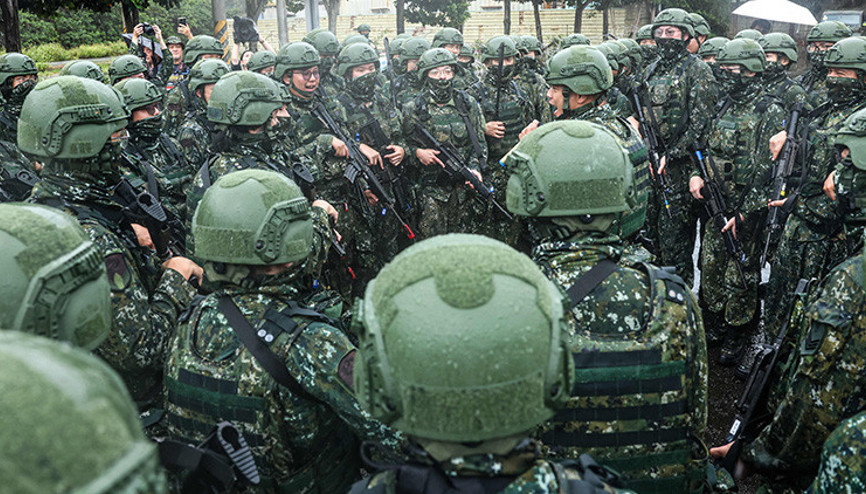 Tayvandan tarihi tatbikat: 7 bin asker görevde