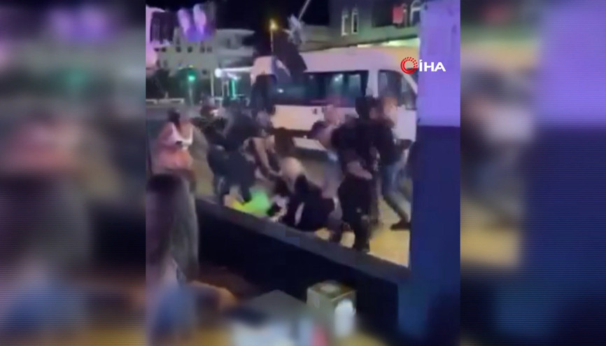 Muğla’da dehşet anları kamerada Kadın turistler böyle darbedildi