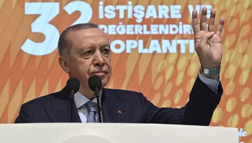 Cumhurbaşkanı Erdoğan’dan Özgür Özel’e tepki: Ümmetin birliğini savunmak suç mu Cumhurbaşkanı Erdoğan’dan Özgür Özel’e tepki: Ümmetin birliğini savunmak suç mu