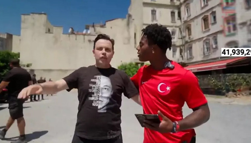 iShowSpeed kimdir, gerçek adı ne, kaç yaşında, nereli Ünlü YouTuber ISHOWSPEED Türkiye’ye geldi