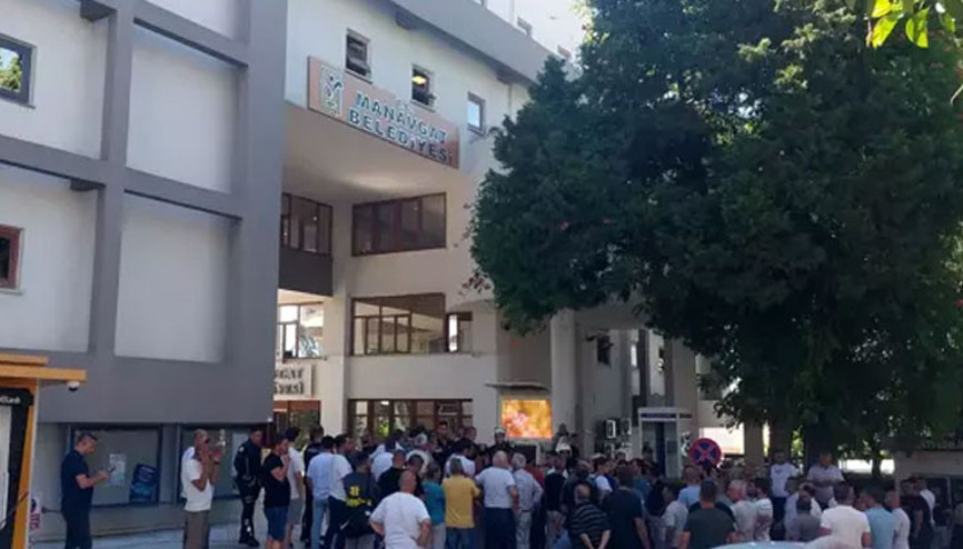 Manavgat Belediyesi Başkan Vekilliğine CHPli Mehmet Çiçek seçildi
