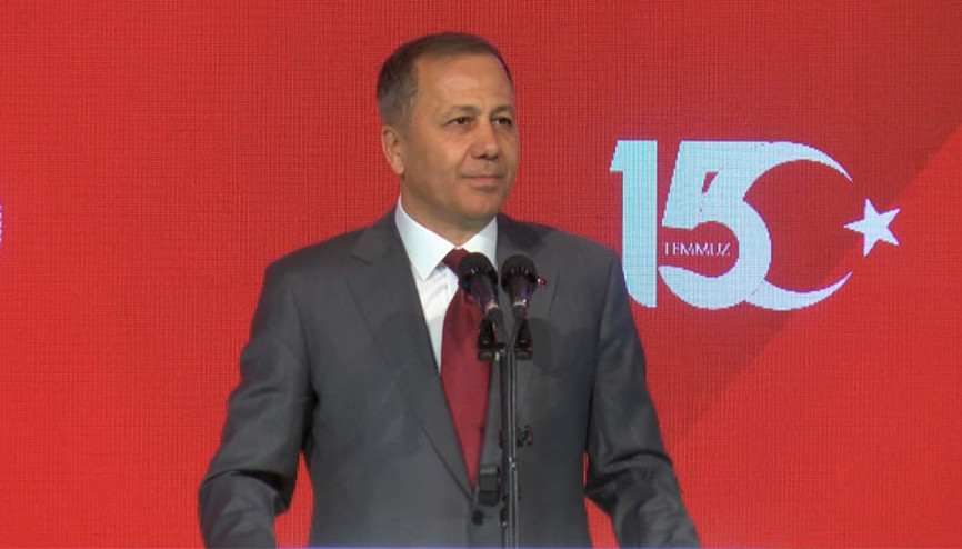 Bakan Yerlikaya: Türkiye Yüzyılında herhangi bir terör örgütüne asla geçit yoktur, olmayacaktır Bakan Yerlikaya: Türkiye Yüzyılında herhangi bir terör örgütüne asla geçit yoktur, olmayacaktır