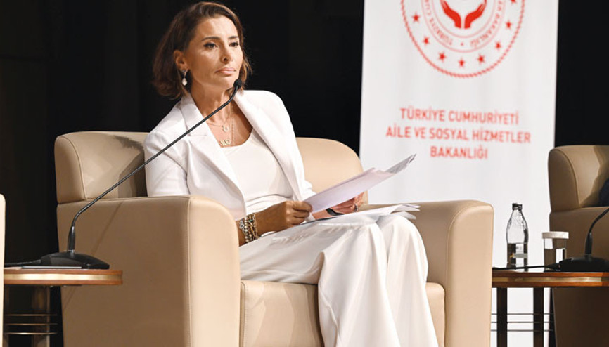 Hande Fırat 15 Temmuz gecesini anlattı: ‘O telefon gazetecilik görevimdi’