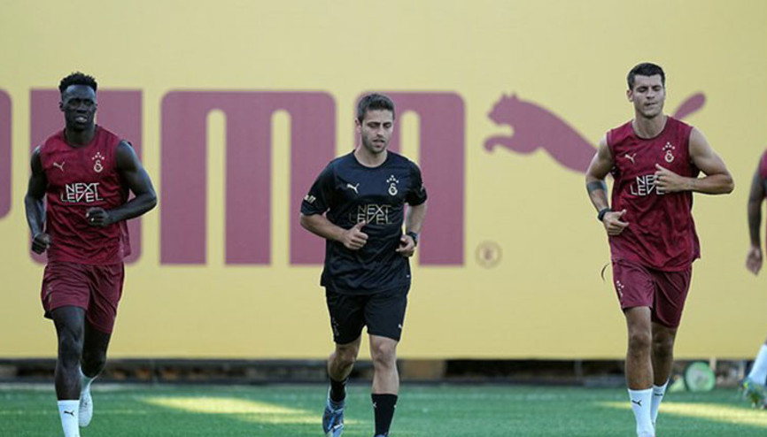 Galatasarayda Morata ve Sanchez kampa katıldı