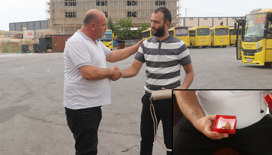 Gaziantepte otobüs şoföründen örnek davranış: Altın ve para dolu çantayı sahibine ulaştırdı