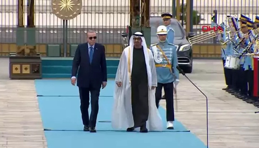 Cumhurbaşkanı Erdoğan, BAE Devlet Başkanı Al Nahyanı resmi törenle karşıladı