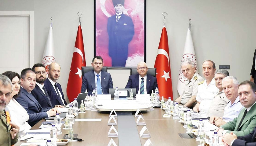 Ay Yıldız toplantısı