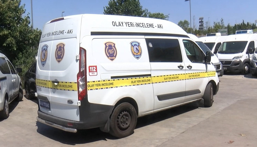 İstanbulda oto galeriye kurşun yağmuru: 1 yaralı
