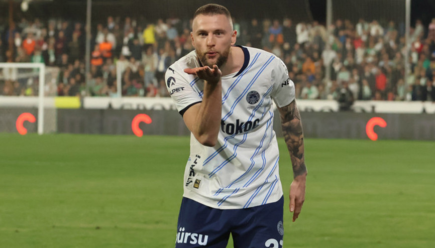 Fenerbahçenin istediği Milan Skriniar transfer tercihini yaptı