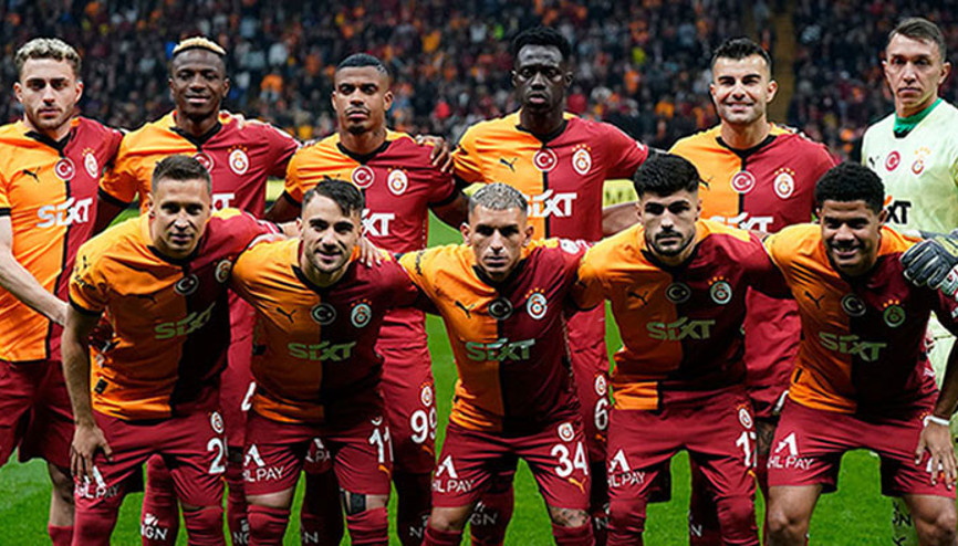 Galatasarayda flaş gelişme İmzayı atıyor