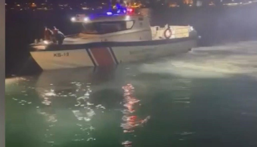 İstanbul - Sarıyerde iskele yerine boşluğa basınca denize düştü: Dalgıçlar cansız bedenini buldu