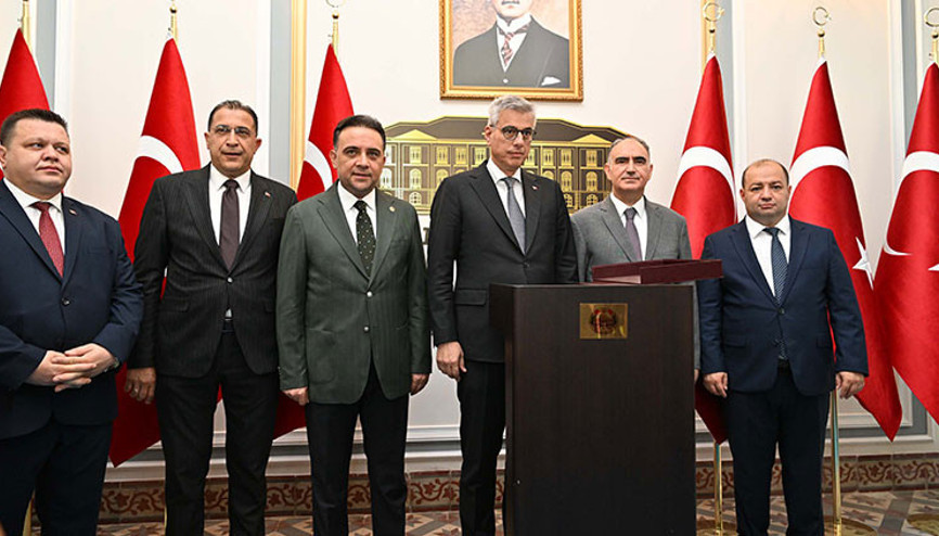 Bakan Memişoğlu: Sigarayla ilgili yeniden etkin ve çok kapsamlı bir çalışma yapmamız gerekiyor Bakan Memişoğlu: Sigarayla ilgili yeniden etkin ve çok kapsamlı bir çalışma yapmamız gerekiyor