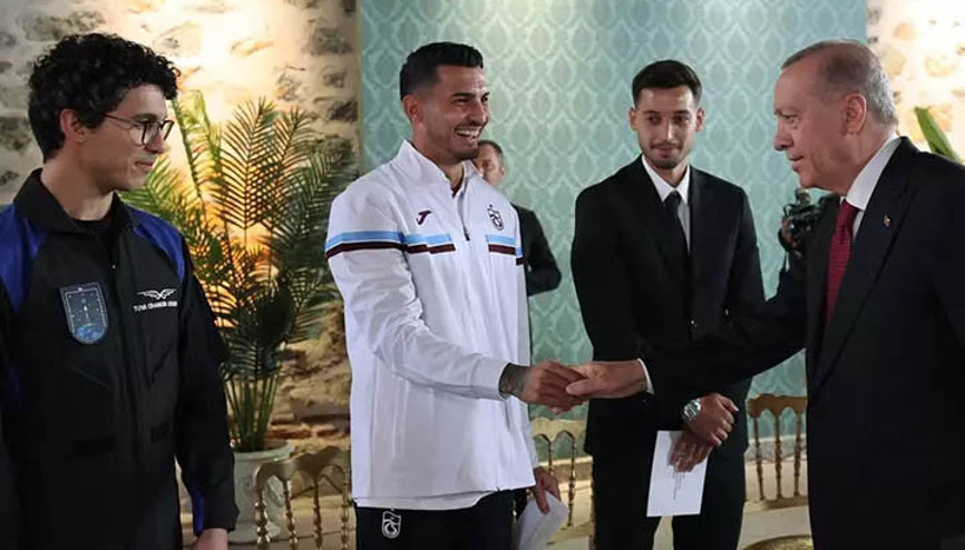 Uğurcan Çakır’dan Cumhurbaşkanı Erdoğan’ın transfer sorusuna kafa karıştıran cevap