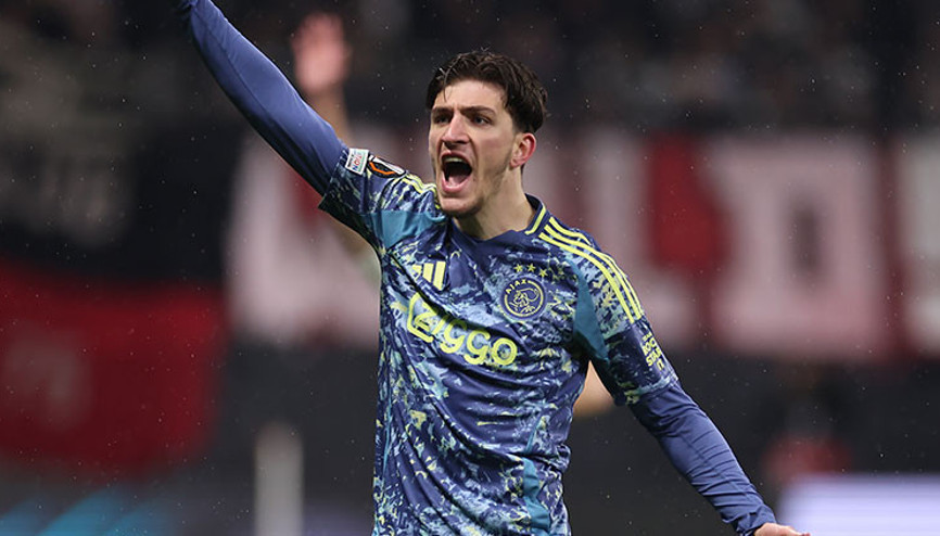 Galatasarayda Ahmetcan Kaplan sesleri Transfere Ajaxtan izin