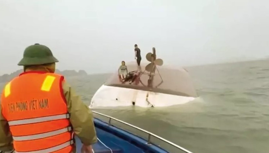 Vietnam’da tur teknesi alabora oldu: Çok sayıda ölü