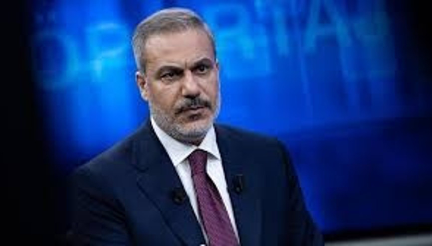 Dışişleri Bakanı Hakan Fidan, Suriye Dışişleri Bakanı Şeybani ve ABD temsilcisi Barrack ile görüştü