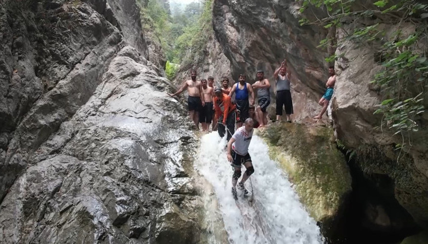 İlk kez Osmaniyede keşfedildi En büyüğü 30 metreden dökülüyor...