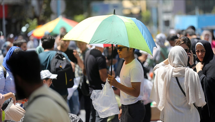 İranda aşırı sıcak alarmı: Kamu kurumları tatil edildi İranda aşırı sıcak alarmı: Kamu kurumları tatil edildi