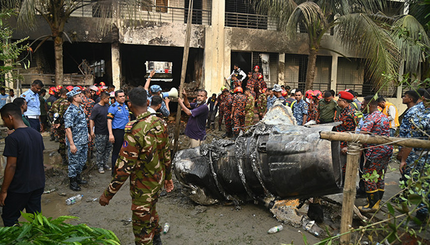 Bangladeşte savaş uçağının düştüğü okulda ölenlerin sayısı 31e yükseldi