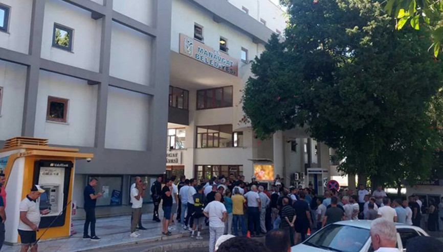 Manavgat Belediyesine yönelik operasyonda tutuklanan otel sahibinin ifadesine ulaşıldı Otel iskanı için 60 milyon lira istendi iddiası
