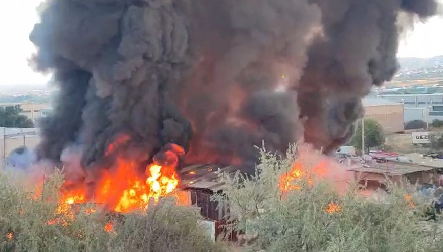 Bursada geri dönüşüm tesisinde korkutan yangın