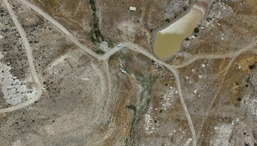 Yamula Barajında sular çekildi: Eski mahalle ve yollar ortaya çıktı