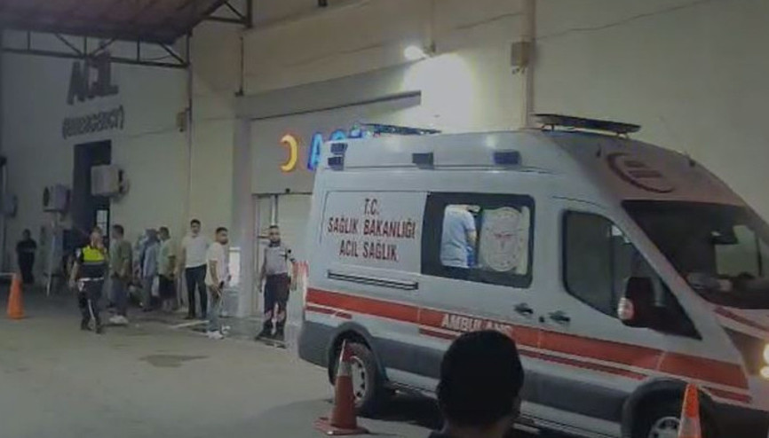 İskenderundan acı haber MSB: Yüksek ateş şikayetiyle hastaneye kaldırılan 2 asker şehit oldu