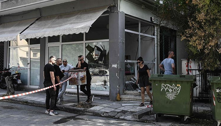 Komşuda şiddetli patlama: En az 3 kilo patlayıcı kullanıldı