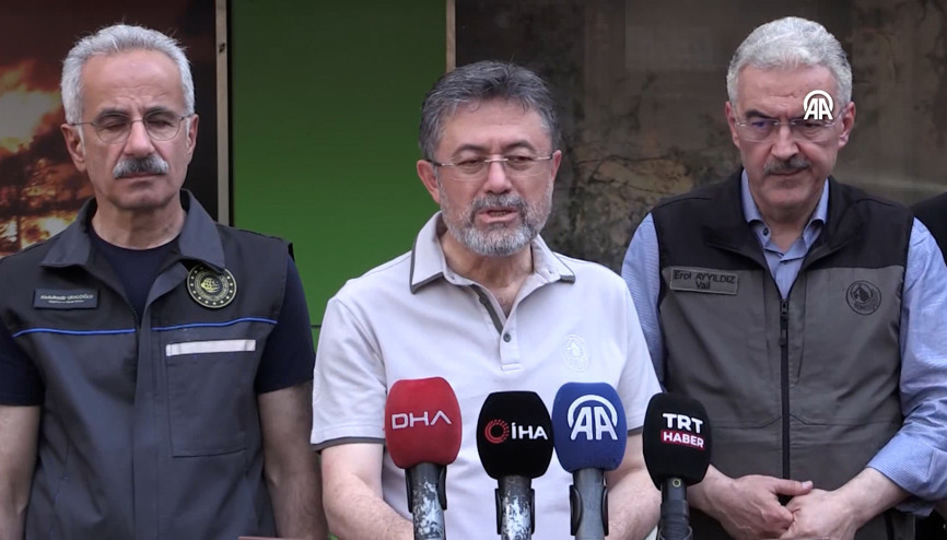 Bakan Yumaklı orman yangınlarıyla ilgili son durumu açıkladı