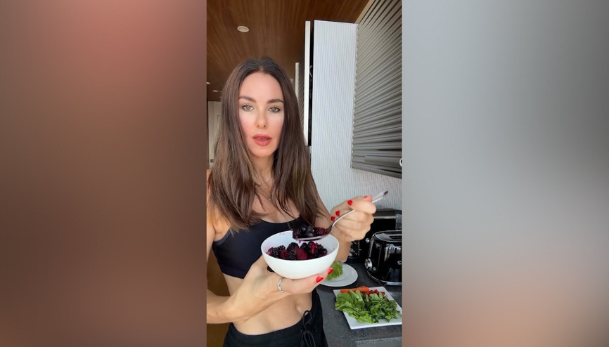 Defne Samyelinin kahvaltısı sosyal medyada gündem oldu