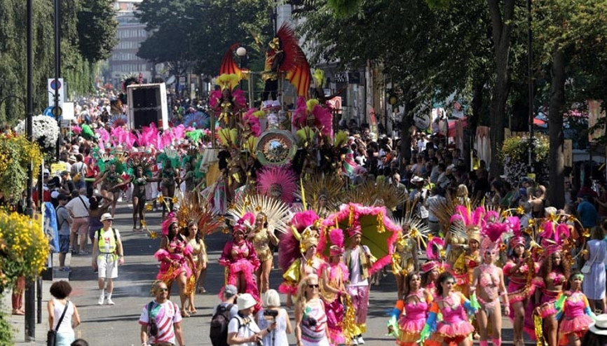 Londra, Notting Hill Karnavalı’na hazır: 7 bin polis görev yapacak