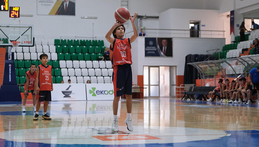 Çağdaş Bodrum Spor geleceğin sporcularını yetiştiriyor