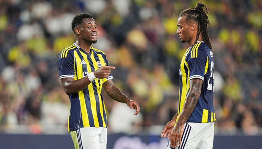 Fenerbahçede yeni transferler görücüye çıktı