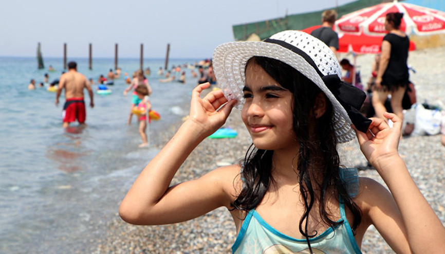 Adeta insan seli var Denizden yüksekliği 1.700 metre... Bölgenin gözdesi haline geldi