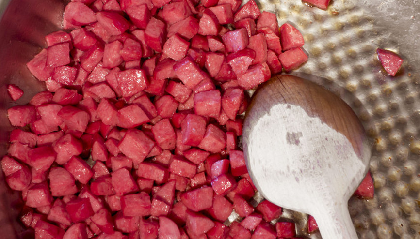 Ultra işlenmiş gıdalar yeniden tartışılıyor: Bitki bazlı et ürünleri gerçek sağlık mı vaat ediyor ‘Kilo vermenize yardımcı olabilir’